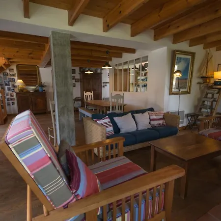 Grande Maison Avec Jardin Pres De La - 4 Chambres, Wifi Et Cheminee - Fr-1-418-5 펜션